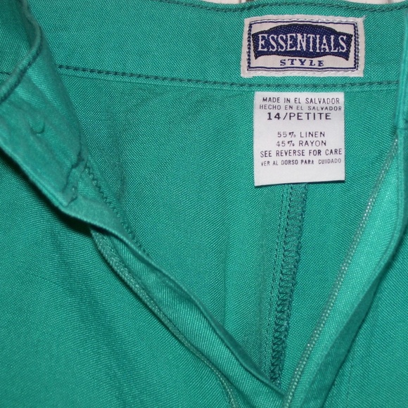 Essentials Style Green Shorts Linen Blend 14 P - Picture 6 of 8